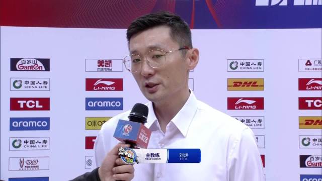 级运动员必